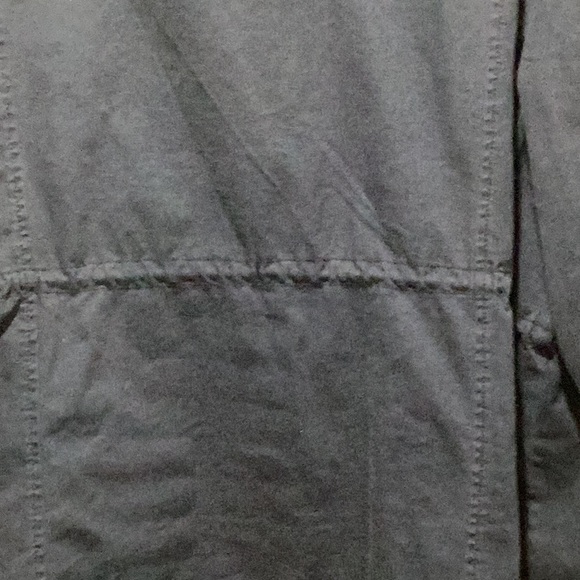 Woman's jacket - Picture 4 of 7